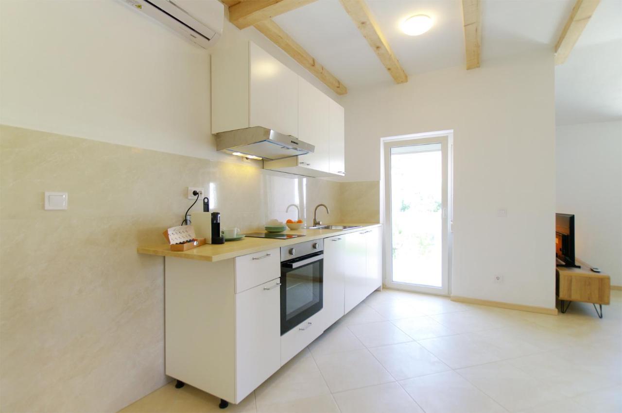 Apartmani Porat Sali Dış mekan fotoğraf